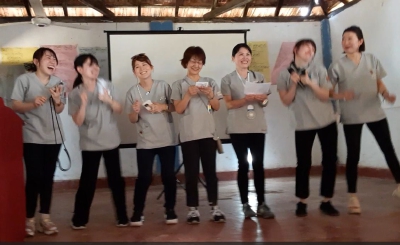 staff sing slangani .JPG